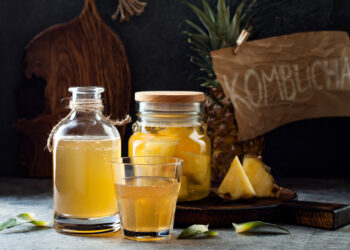 Why you should think twice about drinking Kombucha while pregnant