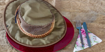 Why do people often use the phrase “I will eat my hat”?