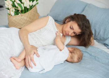 Simple Daily Routine With Your Baby That Contribute To Their Growth