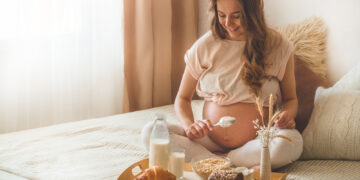 Is it safe to eat bread during pregnancy?