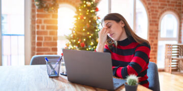 How to Handle Holiday Stress While You Are at Work