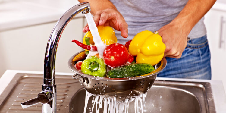 What happens when you don’t wash your food?