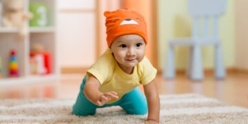 When do babies crawl?