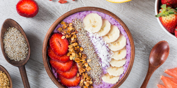 How to Make a Killer Acai Bowl