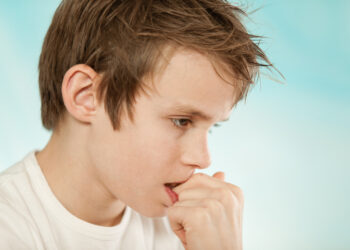 Effective ways to stop your kid from biting nails