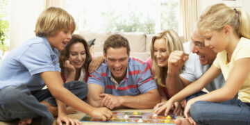 Fun activities you can do with your children at little or no cost