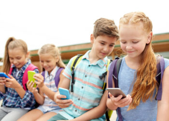 Harmful effects of cell phones on kids