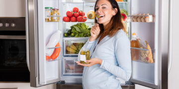 Is it safe to eat pickles during pregnancy?