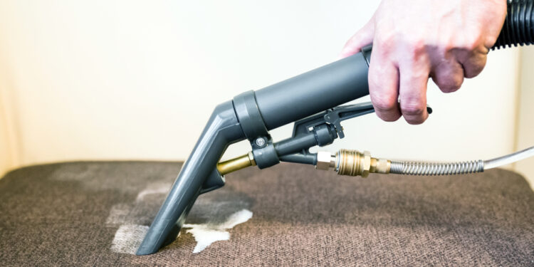 How to clean a dirty couch?