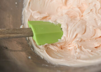 Alternatives to butter in icing