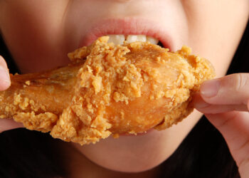 Best alternatives you can use instead of eggs while cooking fried chicken